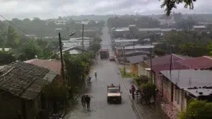 Dos ondas tropicales ingresarán esta semana al territorio nacional
