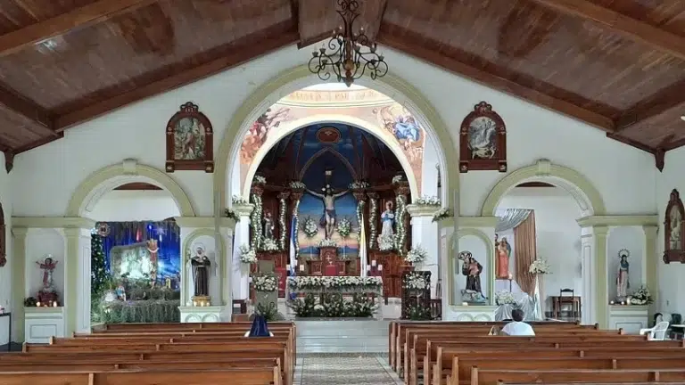 Parroquia San Francisco insta a adultos a recibir sacramentos
