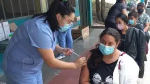Preocupación por la escasez de personal de salud en Nicaragua. Archivo
